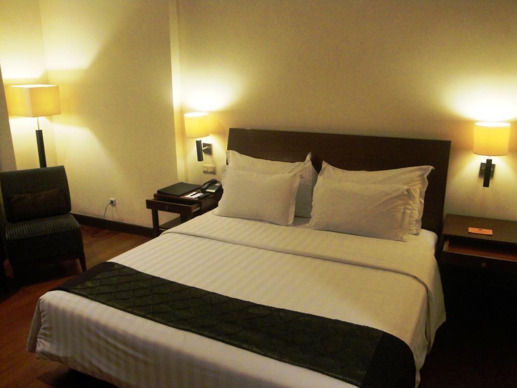 Manado Quality Hotel Zimmer foto